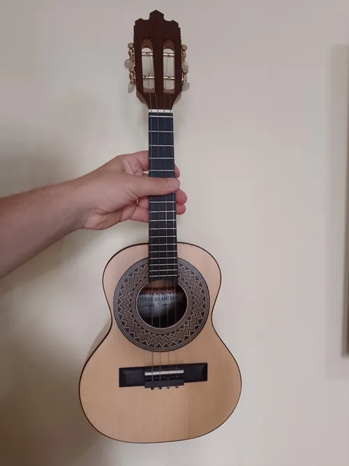 Cavaquinho de Mogno Africano e Abeto Alemão — foto 3